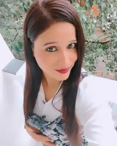 Call Girls in Kanpur